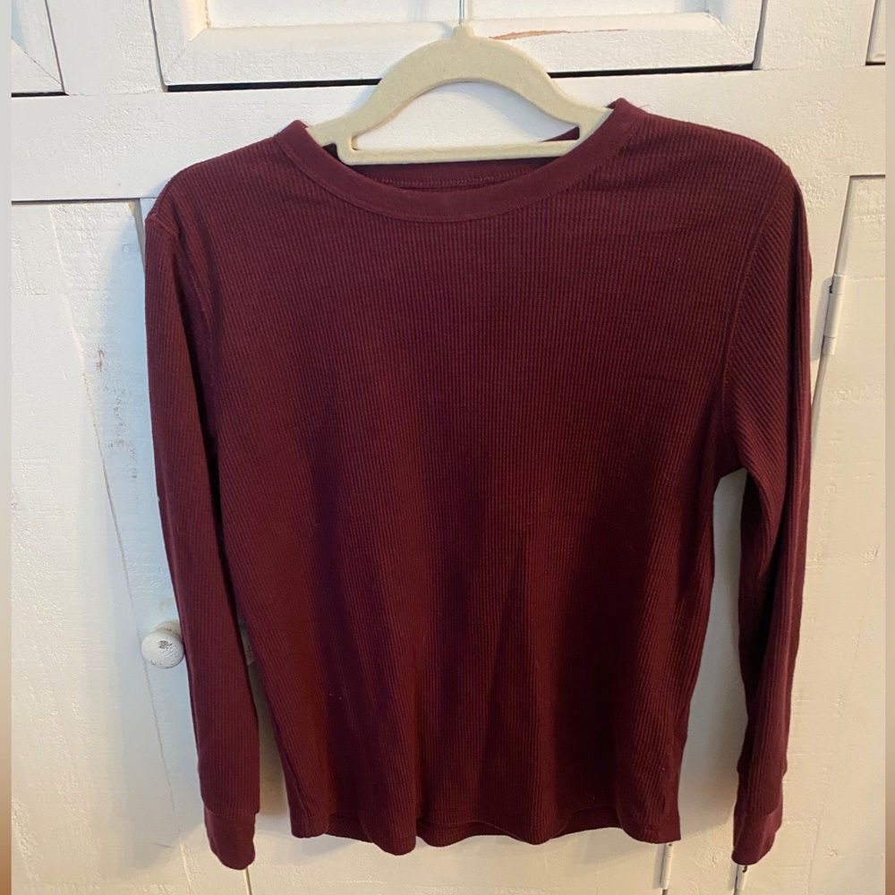 Boys Old Navy maroon thermal long sleeve shirt size L.